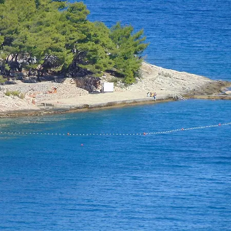 Jelsa Guest house