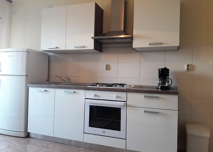 Guest House Jelsa