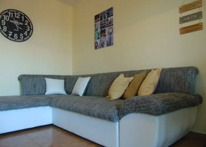 Guest House Jelsa Pensión